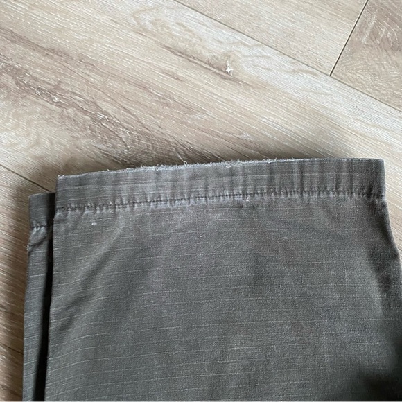 Vintage Carhartt 44/32 Canvas Carpenter pants durable workwear - Picture 9 of 10